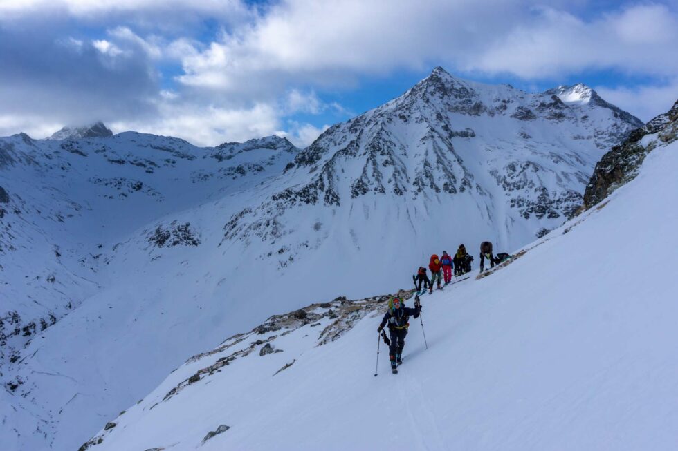 Die heikle Querung unterhalb des Piz Jenatsch Massivs